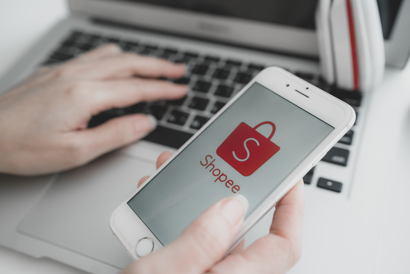 Các chủ shop lâu năm tiết lộ cách kinh doanh trên Shopee hiệu quả